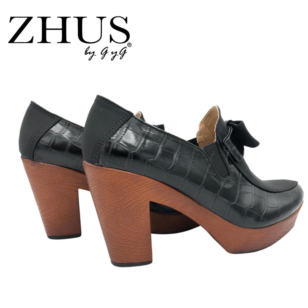 Mocasín negro tacón mediano