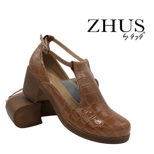 Tacón bajito café camel charol imitación piel cocodrilo