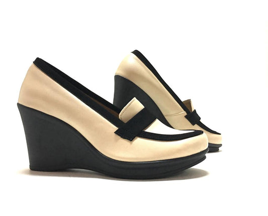 Ejecutivo beige cuña