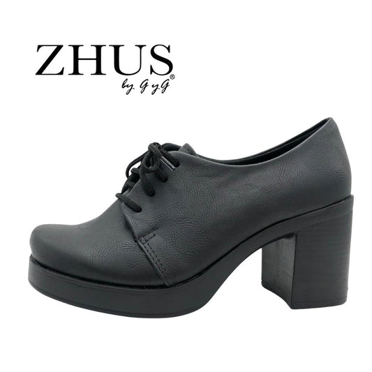 Ejecutivo negro con cordones