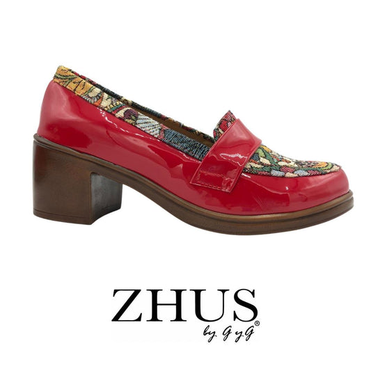 Mocasín rojo floral