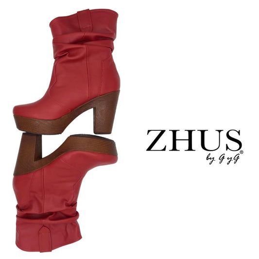 Bota roja plisada