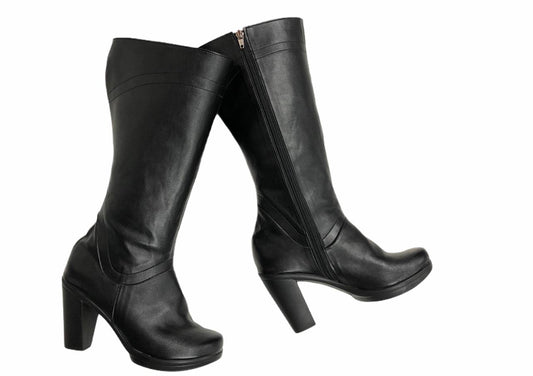 Bota caña alta elegante negra